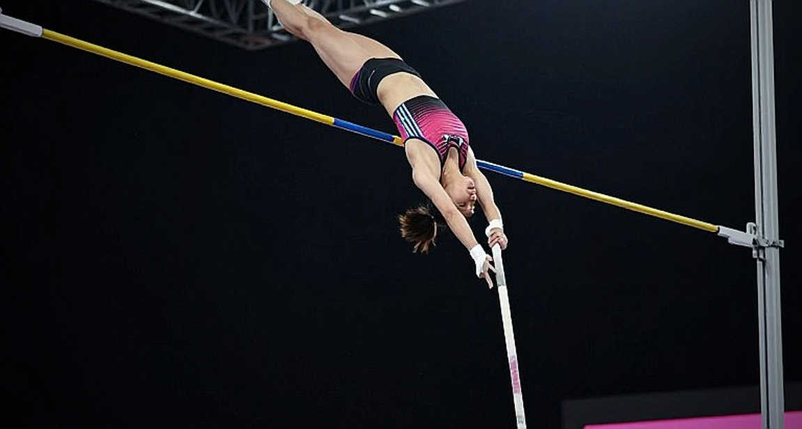 Amy Hunt lập kỷ lục cá nhân 22.16 giây tại Diamond League 200m, tiếp tục phong độ sau bốn vàng châu Âu Amy Hunt lập kỷ lục cá nhân 22.16 giây tại Diamond League 200m, tiếp tục phong độ sau bốn vàng châu Âu