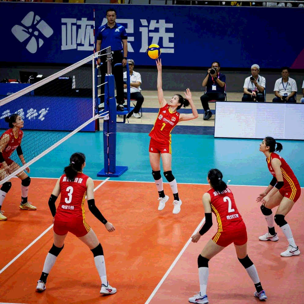 V.League không thiếu tiền — nó thiếu một hệ thống biết tiêu tiền V.League không thiếu tiền — nó thiếu một hệ thống biết tiêu tiền