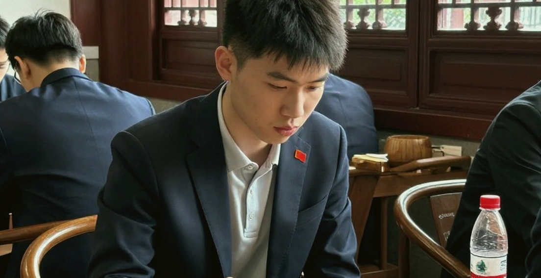 Carlsen trở lại và cái bẫy lịch trình: Bí mật đằng sau Global Chess League 2026 Carlsen trở lại và cái bẫy lịch trình: Bí mật đằng sau Global Chess League 2026