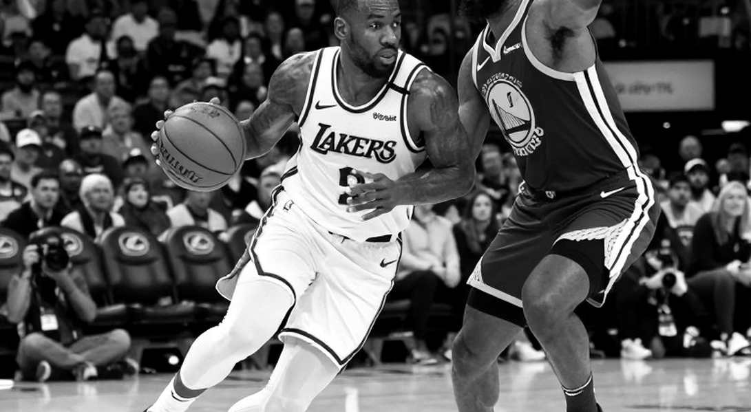Cleveland Cavaliers và canh bạc tuổi tác: Khi Harden và Mitchell chung phòng thay đồ